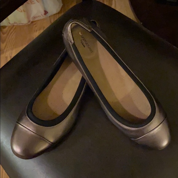 BNWT Clarks pebble metallic Neenah Garden size 9M - Picture 3 of 7